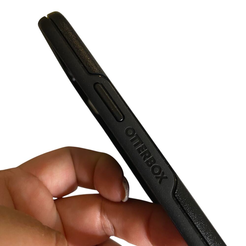 OtterBox iPhone 12 & iPhone 12 Pro Symmetry Series Case - Black, Ultra-Sleek - Picture 11 of 16